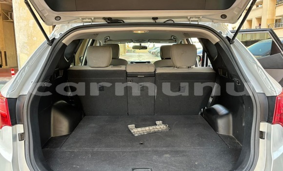 Acheter Occasion Voiture Hyundai Santa Fe Gris à Brazzaville, Commune de Brazzaville Acheter Occasion Voiture Hyundai Santa Fe Gris à Brazzaville, Commune de Brazzaville