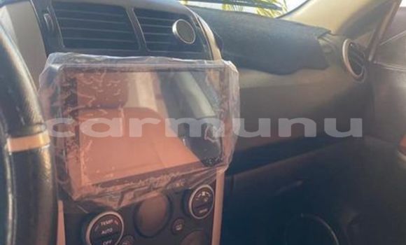 Buy Used Suzuki Grand Vitara Blue Car in Brazzaville in Municipality of Brazzaville Buy Used Suzuki Grand Vitara Blue Car in Brazzaville in Municipality of Brazzaville