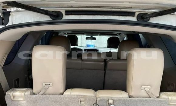 Buy Used Nissan Pathfinder White Car in Brazzaville in Municipality of Brazzaville Buy Used Nissan Pathfinder White Car in Brazzaville in Municipality of Brazzaville