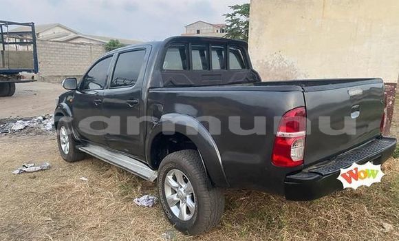 Buy Used Toyota Hiluxe VIGO Black Car in Brazzaville in Municipality of Brazzaville Buy Used Toyota Hiluxe VIGO Black Car in Brazzaville in Municipality of Brazzaville