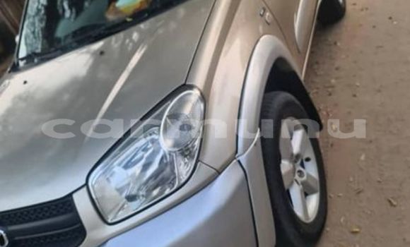 Buy Used Toyota RAV4 Other Car in Brazzaville in Municipality of Brazzaville Buy Used Toyota RAV4 Other Car in Brazzaville in Municipality of Brazzaville