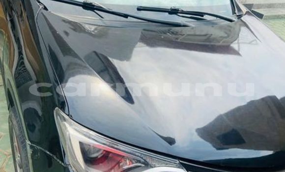 Buy Used Toyota RAV4 Black Car in Brazzaville in Municipality of Brazzaville Buy Used Toyota RAV4 Black Car in Brazzaville in Municipality of Brazzaville