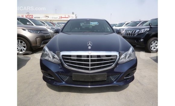 Buy Import Mercedes-Benz 200 Blue Car in Import - Dubai in Region of Bouenza Buy Import Mercedes-Benz 200 Blue Car in Import - Dubai in Region of Bouenza