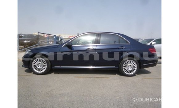 Buy Import Mercedes-Benz 200 Blue Car in Import - Dubai in Region of Bouenza Buy Import Mercedes-Benz 200 Blue Car in Import - Dubai in Region of Bouenza