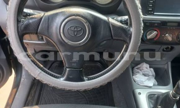 Acheter Occasion Voiture Toyota RAV4 Vert à Brazzaville, Commune de Brazzaville Acheter Occasion Voiture Toyota RAV4 Vert à Brazzaville, Commune de Brazzaville