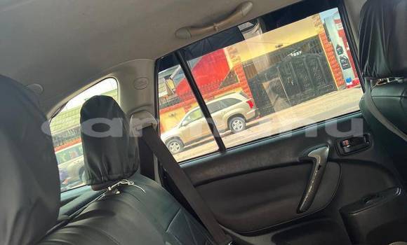 Acheter Occasion Voiture Toyota RAV4 Bleu à Brazzaville, Commune de Brazzaville Acheter Occasion Voiture Toyota RAV4 Bleu à Brazzaville, Commune de Brazzaville