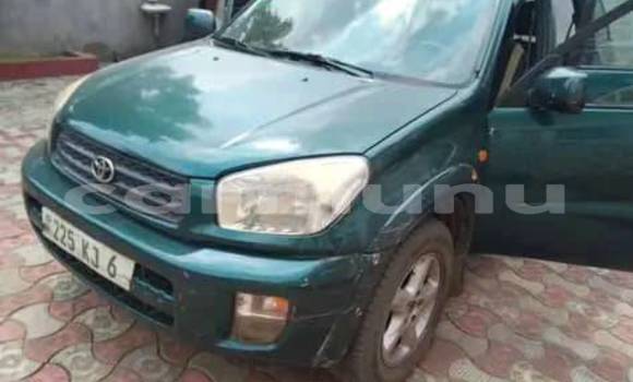 Acheter Occasion Voiture Toyota RAV4 Vert à Pointe–Noire, Région du Kouilou Acheter Occasion Voiture Toyota RAV4 Vert à Pointe–Noire, Région du Kouilou