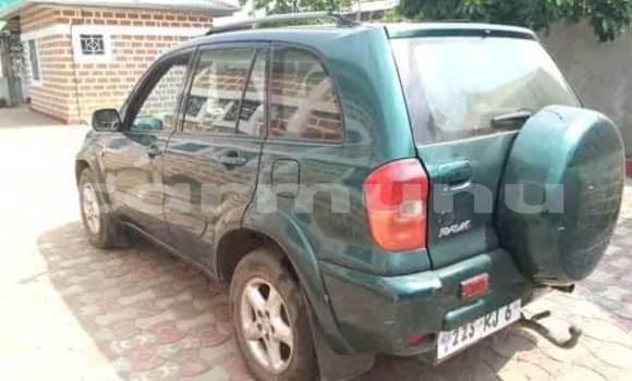 Acheter Occasion Voiture Toyota RAV4 Vert à Pointe–Noire, Région du Kouilou Acheter Occasion Voiture Toyota RAV4 Vert à Pointe–Noire, Région du Kouilou