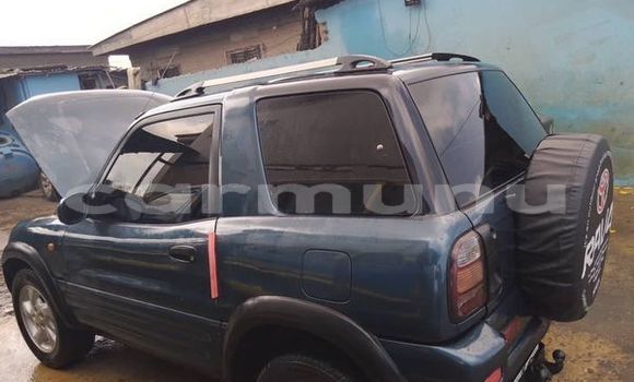 Acheter Occasion Voiture Toyota RAV4 Gris à Brazzaville, Commune de Brazzaville Acheter Occasion Voiture Toyota RAV4 Gris à Brazzaville, Commune de Brazzaville