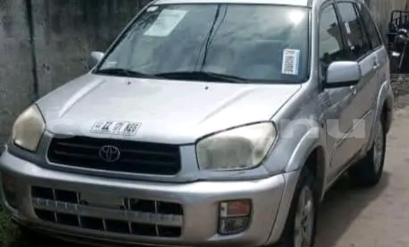 Acheter Occasion Voiture Toyota RAV4 Autre à Brazzaville, Commune de Brazzaville Acheter Occasion Voiture Toyota RAV4 Autre à Brazzaville, Commune de Brazzaville