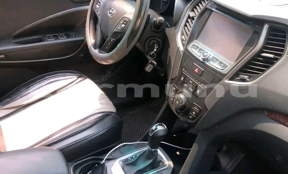 Acheter Occasion Voiture Hyundai Santa Fe Autre à Brazzaville, Commune de Brazzaville Acheter Occasion Voiture Hyundai Santa Fe Autre à Brazzaville, Commune de Brazzaville