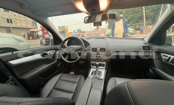 Acheter Neuf Voiture Mercedes Viano Gris à Brazzaville, Commune de Brazzaville Acheter Neuf Voiture Mercedes Viano Gris à Brazzaville, Commune de Brazzaville