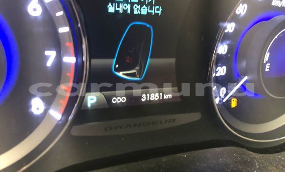 Acheter Neuf Voiture Hyundai Grandeur Noir à Brazzaville, Commune de Brazzaville Acheter Neuf Voiture Hyundai Grandeur Noir à Brazzaville, Commune de Brazzaville