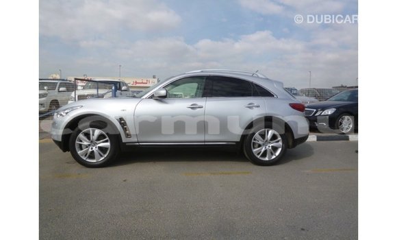 Acheter Import Voiture Infiniti FX Autre à Import - Dubai, Région de la Bouenza Acheter Import Voiture Infiniti FX Autre à Import - Dubai, Région de la Bouenza