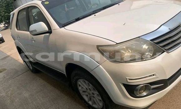 Acheter Occasion Voiture Toyota Fortuner Autre à Brazzaville, Commune de Brazzaville Acheter Occasion Voiture Toyota Fortuner Autre à Brazzaville, Commune de Brazzaville