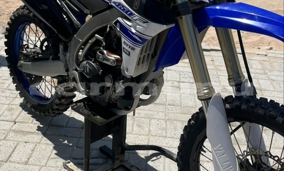 Acheter Occasion Moto Yamaha YZ450F Bleu à Brazzaville, Commune de Brazzaville Acheter Occasion Moto Yamaha YZ450F Bleu à Brazzaville, Commune de Brazzaville