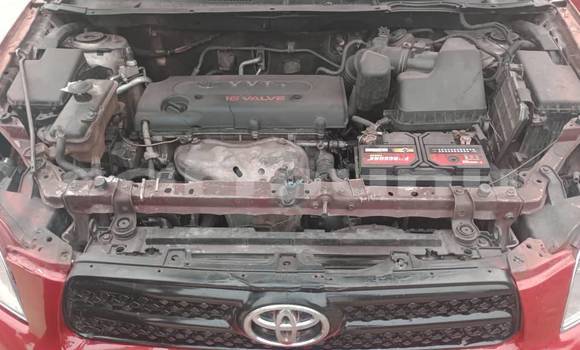 Acheter Occasion Voiture Toyota RAV4 Rouge à Brazzaville, Commune de Brazzaville Acheter Occasion Voiture Toyota RAV4 Rouge à Brazzaville, Commune de Brazzaville