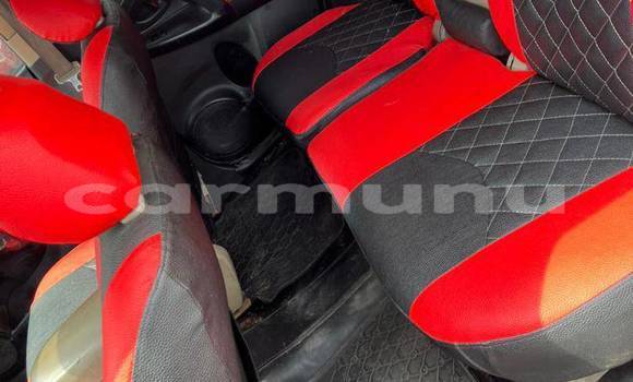 Acheter Occasion Voiture Toyota RAV4 Rouge à Brazzaville, Commune de Brazzaville Acheter Occasion Voiture Toyota RAV4 Rouge à Brazzaville, Commune de Brazzaville