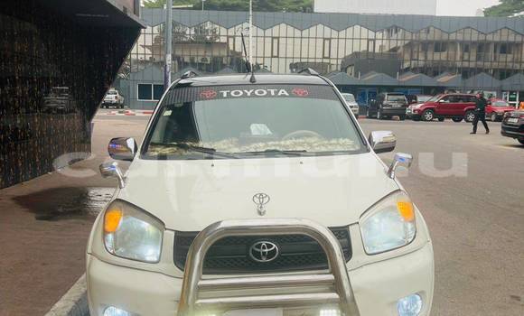 Buy Used Toyota RAV4 White Car in Brazzaville in Municipality of Brazzaville Buy Used Toyota RAV4 White Car in Brazzaville in Municipality of Brazzaville