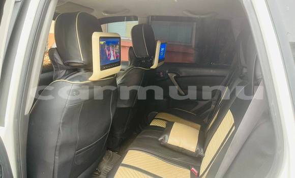 Buy Used Toyota RAV4 White Car in Brazzaville in Municipality of Brazzaville Buy Used Toyota RAV4 White Car in Brazzaville in Municipality of Brazzaville