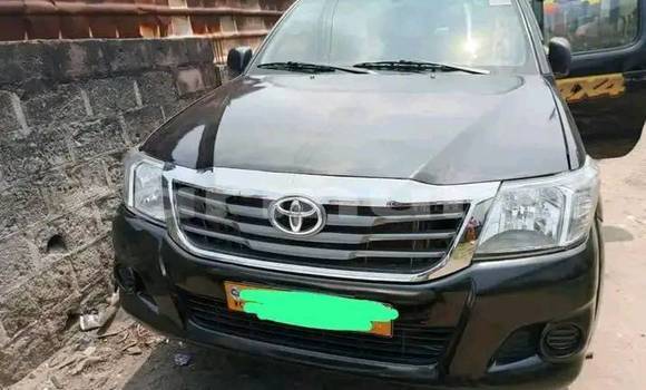 Buy Used Toyota Hilux Black Car in Brazzaville in Municipality of Brazzaville Buy Used Toyota Hilux Black Car in Brazzaville in Municipality of Brazzaville