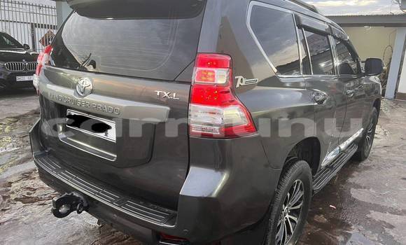 Acheter Occasion Voiture Toyota Prado Autre à Brazzaville, Commune de Brazzaville Acheter Occasion Voiture Toyota Prado Autre à Brazzaville, Commune de Brazzaville
