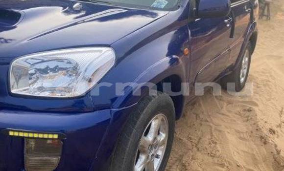 Buy Used Toyota RAV4 Blue Car in Brazzaville in Municipality of Brazzaville Buy Used Toyota RAV4 Blue Car in Brazzaville in Municipality of Brazzaville