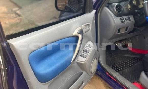Buy Used Toyota RAV4 Blue Car in Brazzaville in Municipality of Brazzaville Buy Used Toyota RAV4 Blue Car in Brazzaville in Municipality of Brazzaville