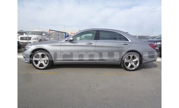 Buy Import Mercedes-Benz 190 Other Car in Import - Dubai in Region of Bouenza Buy Import Mercedes-Benz 190 Other Car in Import - Dubai in Region of Bouenza