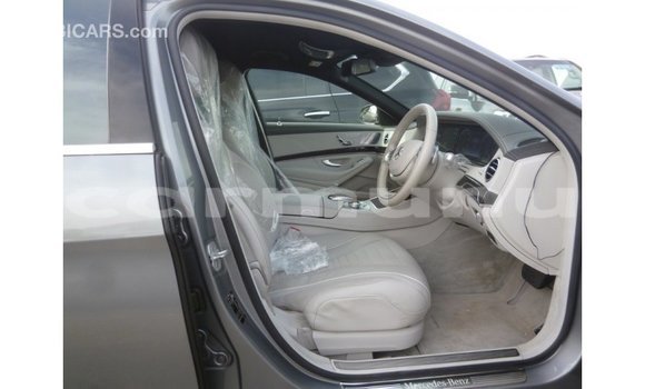 Buy Import Mercedes-Benz 190 Other Car in Import - Dubai in Region of Bouenza Buy Import Mercedes-Benz 190 Other Car in Import - Dubai in Region of Bouenza