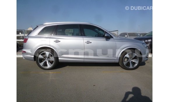 Acheter Import Voiture Audi Q7 Autre à Import - Dubai, Région de la Bouenza Acheter Import Voiture Audi Q7 Autre à Import - Dubai, Région de la Bouenza