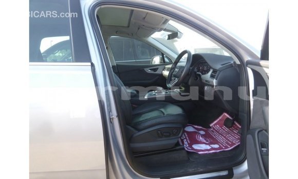 Acheter Import Voiture Audi Q7 Autre à Import - Dubai, Région de la Bouenza Acheter Import Voiture Audi Q7 Autre à Import - Dubai, Région de la Bouenza