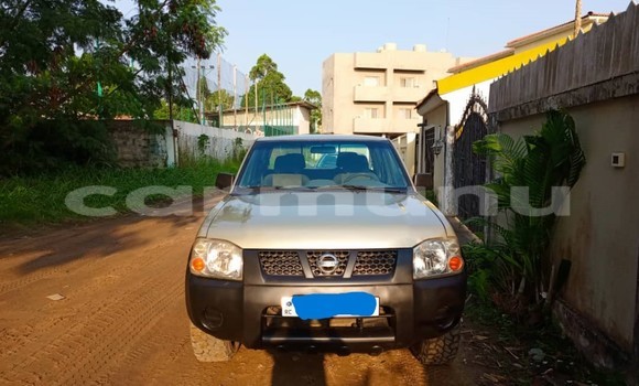 Acheter Occasion Voiture Nissan Hardbody Beige à Pointe–Noire, Région du Kouilou Acheter Occasion Voiture Nissan Hardbody Beige à Pointe–Noire, Région du Kouilou