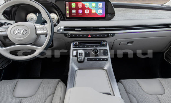 Buy New Hyundai XG Black Car in Brazzaville in Municipality of Brazzaville Buy New Hyundai XG Black Car in Brazzaville in Municipality of Brazzaville