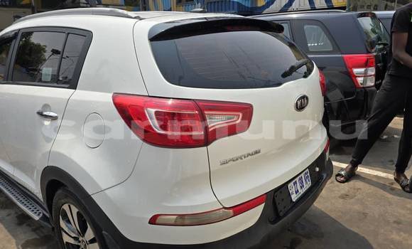 Acheter Occasion Voiture Kia Sportage Blanc à Impfondo, Likouala Acheter Occasion Voiture Kia Sportage Blanc à Impfondo, Likouala