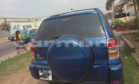 Acheter Occasion Voiture Toyota RAV4 Bleu à Brazzaville, Commune de Brazzaville Acheter Occasion Voiture Toyota RAV4 Bleu à Brazzaville, Commune de Brazzaville
