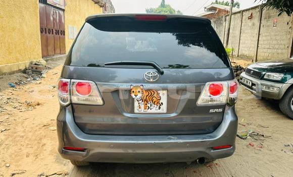 Acheter Occasion Voiture Toyota Fortuner Autre à Brazzaville, Commune de Brazzaville Acheter Occasion Voiture Toyota Fortuner Autre à Brazzaville, Commune de Brazzaville