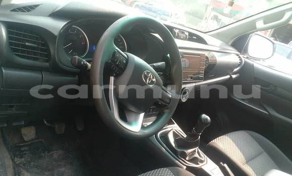 Acheter Occasion Voiture Toyota Hilux Blanc à Brazzaville, Commune de Brazzaville Acheter Occasion Voiture Toyota Hilux Blanc à Brazzaville, Commune de Brazzaville