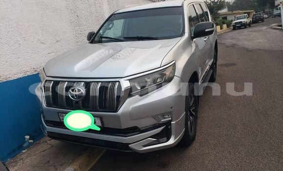 Acheter Occasion Voiture Toyota Prado Autre à Brazzaville, Commune de Brazzaville Acheter Occasion Voiture Toyota Prado Autre à Brazzaville, Commune de Brazzaville
