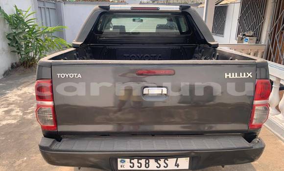 Acheter Occasion Voiture Toyota Hilux Noir à Brazzaville, Commune de Brazzaville Acheter Occasion Voiture Toyota Hilux Noir à Brazzaville, Commune de Brazzaville