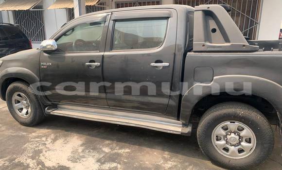 Acheter Occasion Voiture Toyota Hilux Noir à Brazzaville, Commune de Brazzaville Acheter Occasion Voiture Toyota Hilux Noir à Brazzaville, Commune de Brazzaville
