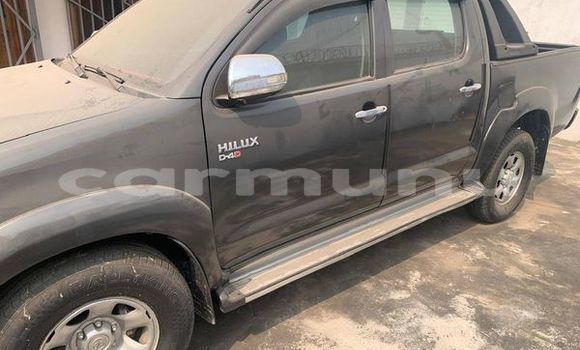 Acheter Occasion Voiture Toyota Hilux Noir à Brazzaville, Commune de Brazzaville Acheter Occasion Voiture Toyota Hilux Noir à Brazzaville, Commune de Brazzaville