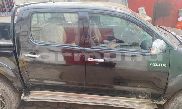 Acheter Occasion Voiture Toyota Hilux Noir à Brazzaville, Commune de Brazzaville Acheter Occasion Voiture Toyota Hilux Noir à Brazzaville, Commune de Brazzaville