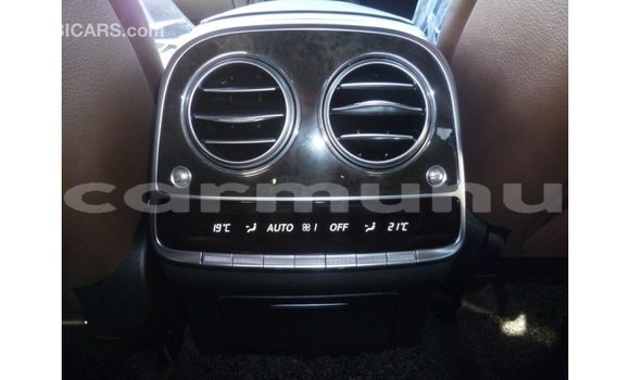 Buy Import Mercedes-Benz 190 White Car in Import - Dubai in Region of Bouenza Buy Import Mercedes-Benz 190 White Car in Import - Dubai in Region of Bouenza