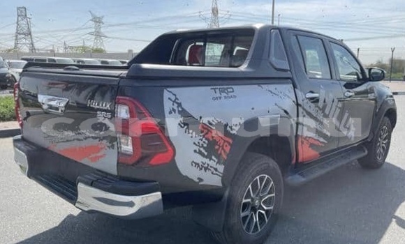 Acheter Occasion Voiture Toyota Hiluxe Revo Noir à Pointe–Noire, Région du Kouilou Acheter Occasion Voiture Toyota Hiluxe Revo Noir à Pointe–Noire, Région du Kouilou