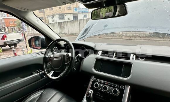 Acheter Neuf Voiture Range Rover Range Rover Gris à Brazzaville, Commune de Brazzaville Acheter Neuf Voiture Range Rover Range Rover Gris à Brazzaville, Commune de Brazzaville