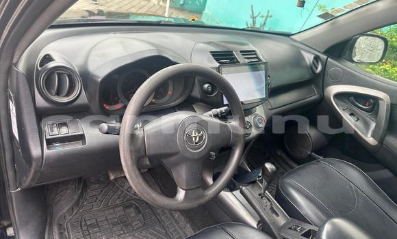Acheter Occasion Voiture Toyota RAV4 Noir à Brazzaville, Commune de Brazzaville Acheter Occasion Voiture Toyota RAV4 Noir à Brazzaville, Commune de Brazzaville