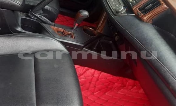 Acheter Occasion Voiture Toyota RAV4 Rouge à Brazzaville, Commune de Brazzaville Acheter Occasion Voiture Toyota RAV4 Rouge à Brazzaville, Commune de Brazzaville