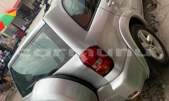 Acheter Occasion Voiture Toyota RAV4 Gris à Brazzaville, Commune de Brazzaville Acheter Occasion Voiture Toyota RAV4 Gris à Brazzaville, Commune de Brazzaville