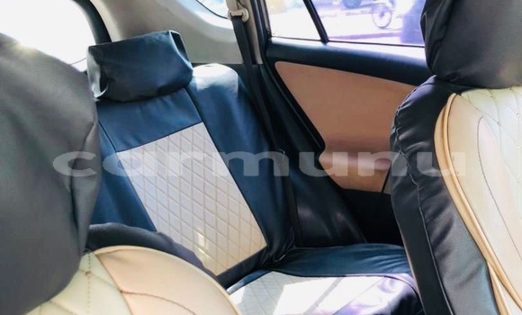 Acheter Occasion Voiture Toyota RAV4 Noir à Pointe–Noire, Région du Kouilou Acheter Occasion Voiture Toyota RAV4 Noir à Pointe–Noire, Région du Kouilou